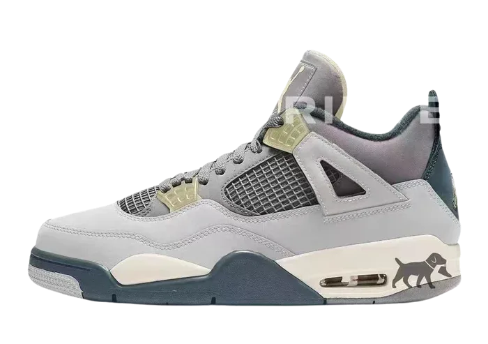 Air Jordan 4 Retro