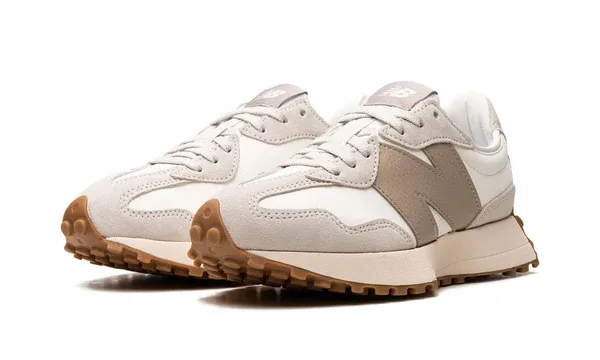 New Balance 327 Moonbeam Driftwood
