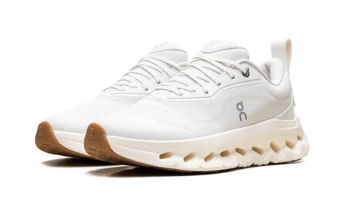 On Running Cloudtilt 2 Loewe All White